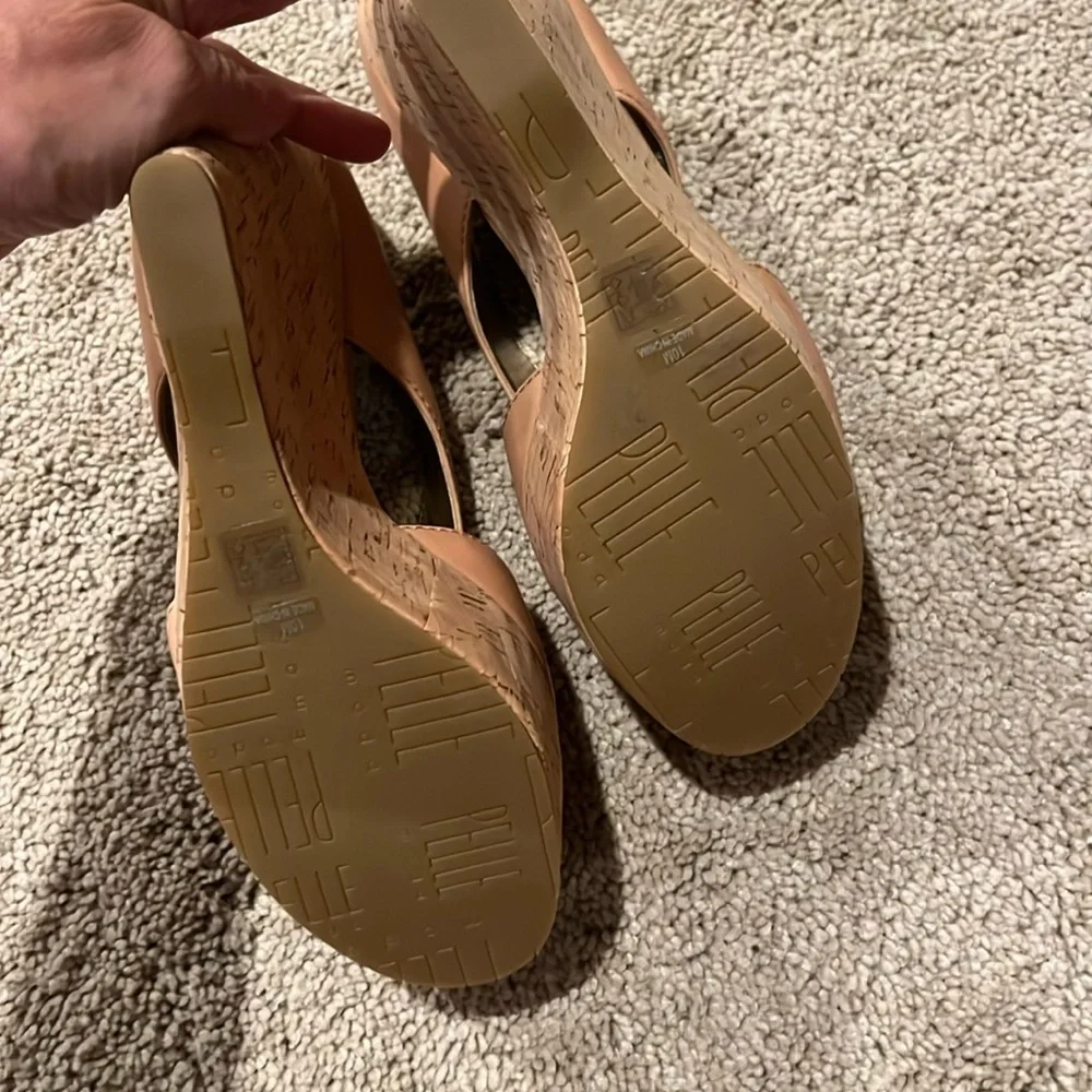 PELLE MODA Ivy Criss Cross Leather Wedge Sandals